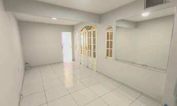 Imagem 3: Casa no 2° Pavimento com 2 Quartos para Locação Anual no Bairro Muquiçaba - Guarapari/ES