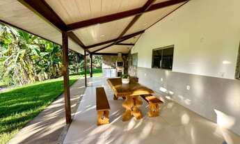 Imagem 5: Chácara com excelente casa, composta de 4 quartos, Localizada entre a Praia de Ubú e Jabaq