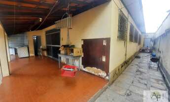 Imagem 3: Casa Comercial para Venda em Goiânia, SETOR AEROPORTO, 4 dormitórios, 1 suíte, 3 banheiros