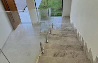 Imagem 3: Sobrado em Condomínio para Venda em Aparecida de Goiânia, Jardins Sevilha, 4 dormitórios