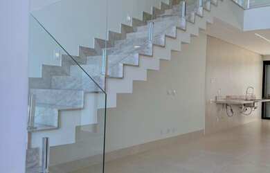 Imagem 5: Sobrado em Condomínio para Venda em Aparecida de Goiânia, Jardins Sevilha, 4 dormitórios