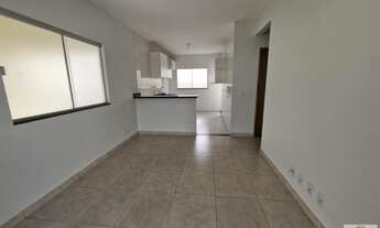 Imagem 3: Casa para Venda em Aparecida de Goiânia, Vila Brasília, 3 dormitórios, 1 suíte, 2 banheiro