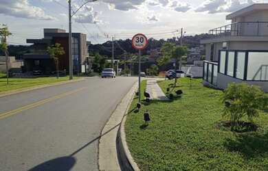 Imagem 6: Lote em Condomínio Fechado para Venda em Senador Canedo, Jardins Bolonha