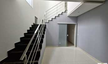 Imagem 5: Sobrado para Venda em Aparecida de Goiânia, Sítios Santa Luzia Residencial, 3 dormitórios