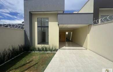 Imagem 3: Casa para Venda em Aparecida de Goiânia, Vila Oliveira, 3 dormitórios, 1 suíte, 2 banheiro