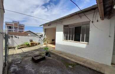 Imagem 7: Casa à venda em Barbacena, Centro, com 2 quartos, 140m²