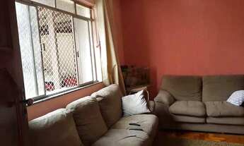 Imagem 6: Casa Ampla com 4 Dormitórios, Canil e Garagem Espaçosa