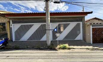 Imagem: Casa Térrea com Edícula p/ VENDA - 3 dormitórios