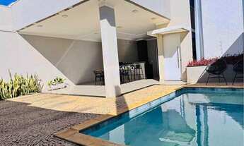 Imagem: Casa à Venda no Jardim Botânico