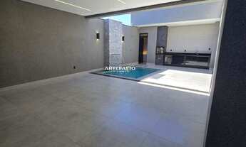 Imagem 5: Casa à Venda com 3 quartos, 3 banheiros, 3 vagas e 160m²