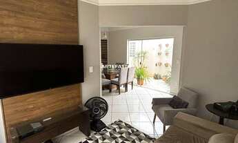 Imagem 5: CASA COM PISCINA NO MENEGHETTI