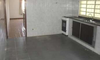 Imagem 6: Casa para Venda em Atibaia, Jardim Alvinopolis, 2 dormitórios, 1 suíte, 2 banheiros, 2 vag