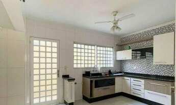 Imagem 7: Casa térrea com Piscina e Gourmet na Vila Petrópolis  Atibaia