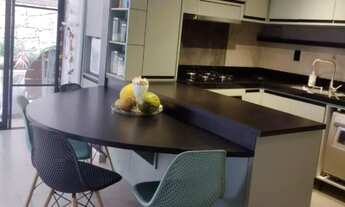 Imagem 2: Casa em Condomínio para Venda em Atibaia, Chacaras Interlagos, 2 dormitórios, 2 suítes, 3