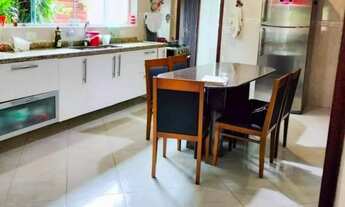 Imagem 6: Casa para Venda em Atibaia, Vila Petropolis, 4 dormitórios, 2 suítes, 3 banheiros, 2 vagas