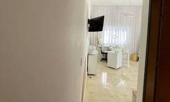 Imagem 4: Casa Térrea com Quintal Amplo no Jardim Colonial  Conforto e Praticidade em Atibaia!