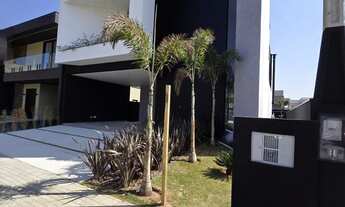 Imagem 2: Casa de Alto Padrão no Condomínio Vista da Serra  Atibaia