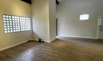 Imagem: Casa térrea com piscina e espaço gourmet