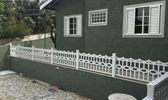 Imagem: Casa térrea com piscina e espaço gourmet