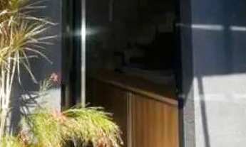 Imagem 2: Sobrado com 3 suítes e piscina Atibaia/SP