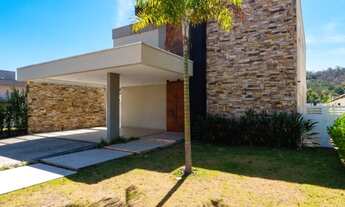 Imagem: Casa de luxo no Condomínio Granville em