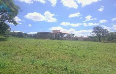 Imagem 7: Sítio à Venda em Tatuí/SP 3,6 ha com Represa, Piscina