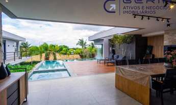 Imagem 5: Desfrute de conforto e segurança na melhor localização dentro do condomínio. Casa em doi