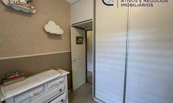 Imagem 5: Em frente a praça do bairro !!! Excelente localização e associada com a bom gosto essa c