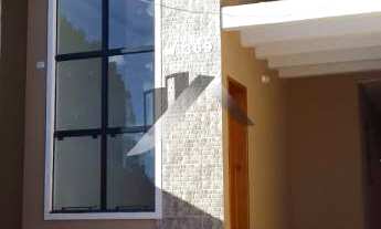 Imagem: Linda casa, com grande espac o de terreno