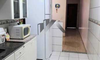 Imagem 2: Linda casa a venda no Tatuquara de frente para a rua com grande espac?o de terreno .Conten