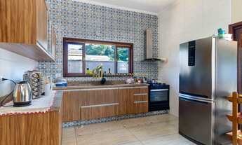 Imagem 4: Venha se encantar com essa incrível casa no Condomínio Catagua Way! Com 3 quartos, sendo 1