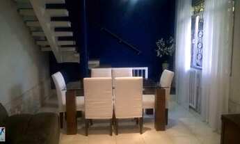 Imagem 6: Maravilhosa residencia duplex, com fachada revestida em pedra são tomé. Toda reformada, co