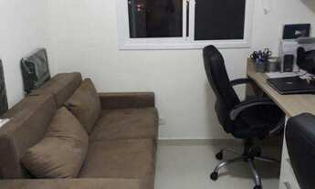 Imagem 4: Excelente apartamento muito bem decorado, composto de varanda, salão em dois ambientes com