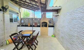 Imagem: Casa dúplex semi-luxo, fundos, em Irajá