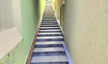 Imagem 2: Casa dúplex semi-luxo, fundos, em Irajá, próximo ao Supermercado Guanabara e Mundial, ampl