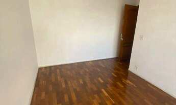 Imagem 4: Apartamento em Olaria em localização privilegiada, composto de sala com piso, 3 quartos co