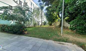 Imagem 6: Cond. Cruzeiro do Sul, junto Bairro Araújo. Apto, sala todo no piso frio tendo 2 quartos