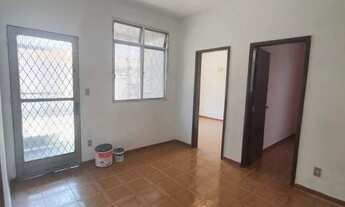 Imagem 2: Ótima casa com 3 quartos, com uma ótima localização em Quintino, próximo ao comercio e es