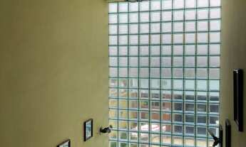 Imagem 4: Lindo Duplex em Bento Ribeiro. 1° Pavimento: Sala em 2 ambientes, sala de jantar, adega p