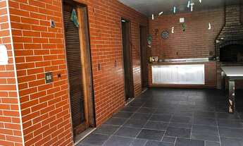 Imagem 2: Lindo Duplex em Bento Ribeiro. 1° Pavimento: Sala em 2 ambientes, sala de jantar, adega p