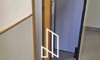 Imagem 5: Maravilhosa sala na rua Conde de Bonfim, Tijuca, andar alto, porcelanato, armários, perto