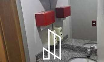 Imagem 3: Maravilhosa sala na rua Conde de Bonfim, Tijuca, andar alto, porcelanato, armários, perto