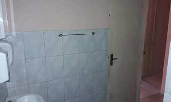 Imagem 6: Vendo Casa de 02 quartos em ambiente tranquilo e extremamente familiar. Sala, 02 quartos