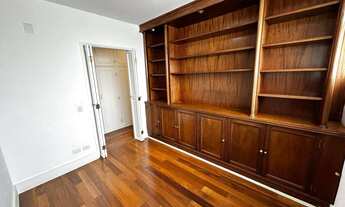 Imagem 7: Apartamento à venda Itaim Bibi, com 190m2, 3 dormitórios, 4 banheiros, 2 vagas de garagem