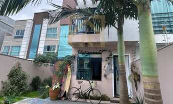 Imagem 2: Sobrado Exclusivo à Venda em Camboriú – Pronto para Morar!