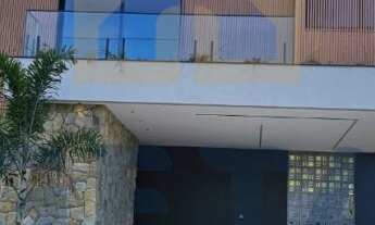 Imagem: Casa Fênix  Parque do Lago, Camboriú