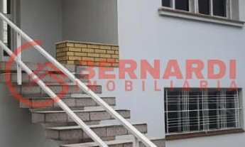 Imagem: CASA LOCALIZADA NA REGIÃO CENTRAL DE CAXIAS