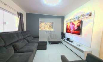 Imagem: Casa com 3 quartos, 196m², à venda em