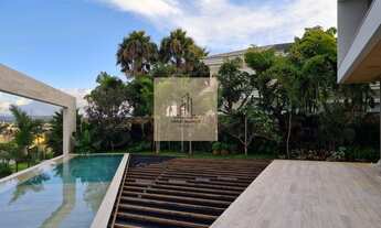 Imagem 4: Casa de condomínio à venda, no Condomínio Alphaville Nova Esplanada, com 4 suítes, 677m²