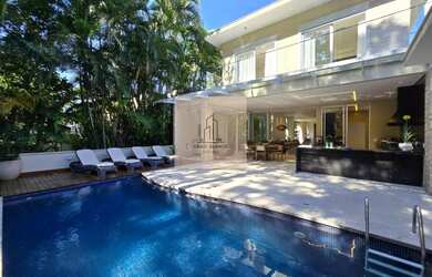 Imagem 2: Casa de condomínio à venda em Bertioga, Condomínio Riviera de São Lourenço, com 6 quartos